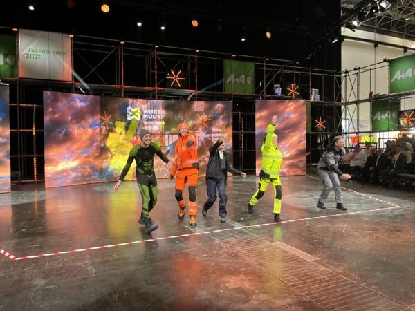 A+A 国际劳保时尚秀（Fashion Show）实景发布 - 动态走秀呈现人体工学、高可视度与轻量化防护工服的全球最新研发风向。
